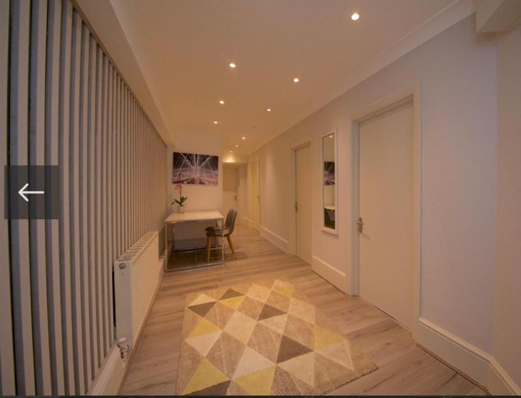 Lancaster Gate Hyde Park Lodge By Urban Retreats Лондон Екстер'єр фото